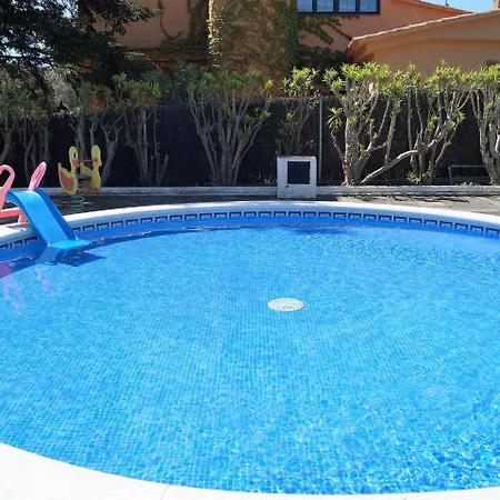 H32 Villa Lloret de Mar